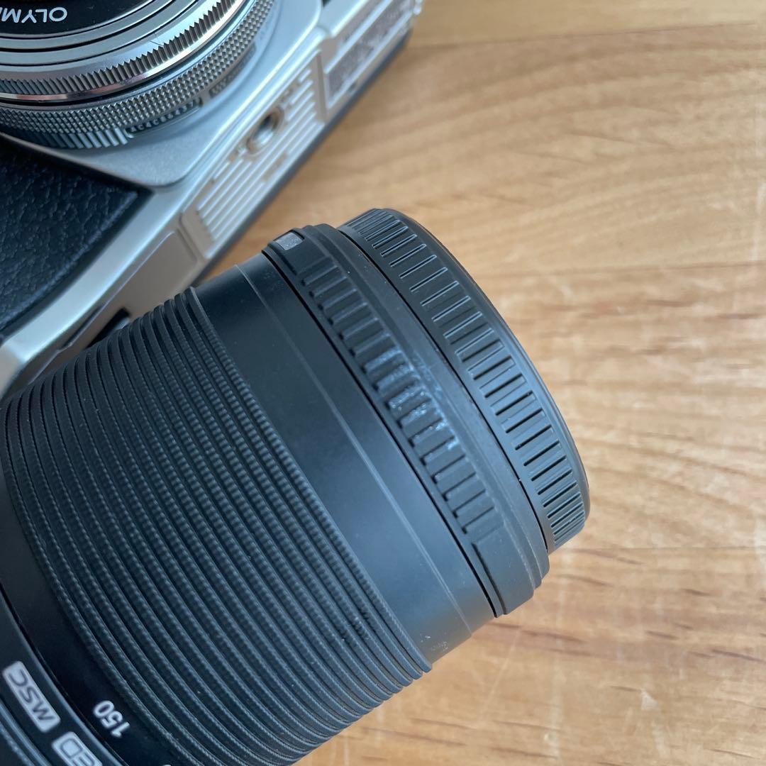 OLYMPUS E-M10 MarkII ダブルズームキット ショット数3331