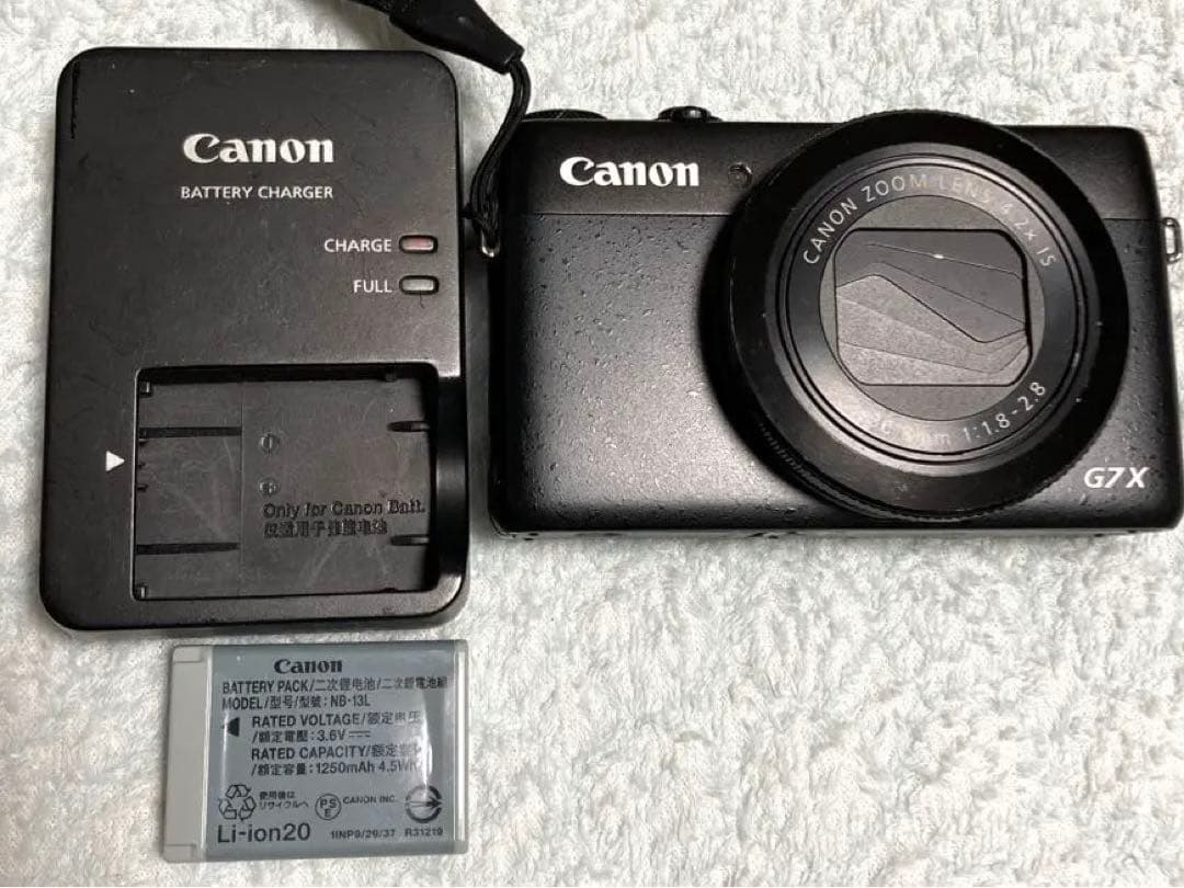 Canon コンパクトデジタルカメラ PowerShot G7X※充電器付き