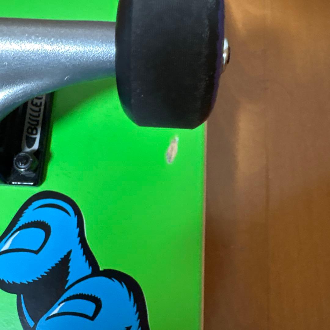 サンタクルーズ　スケートボード緑