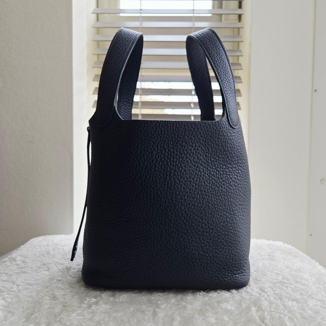 HERMES 美品 エルメス ピコタンロック PM ネイビー 2021年 Z刻印