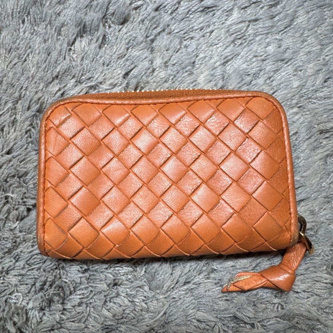 BOTTEGA VENETA ケース イントレチャート レザー