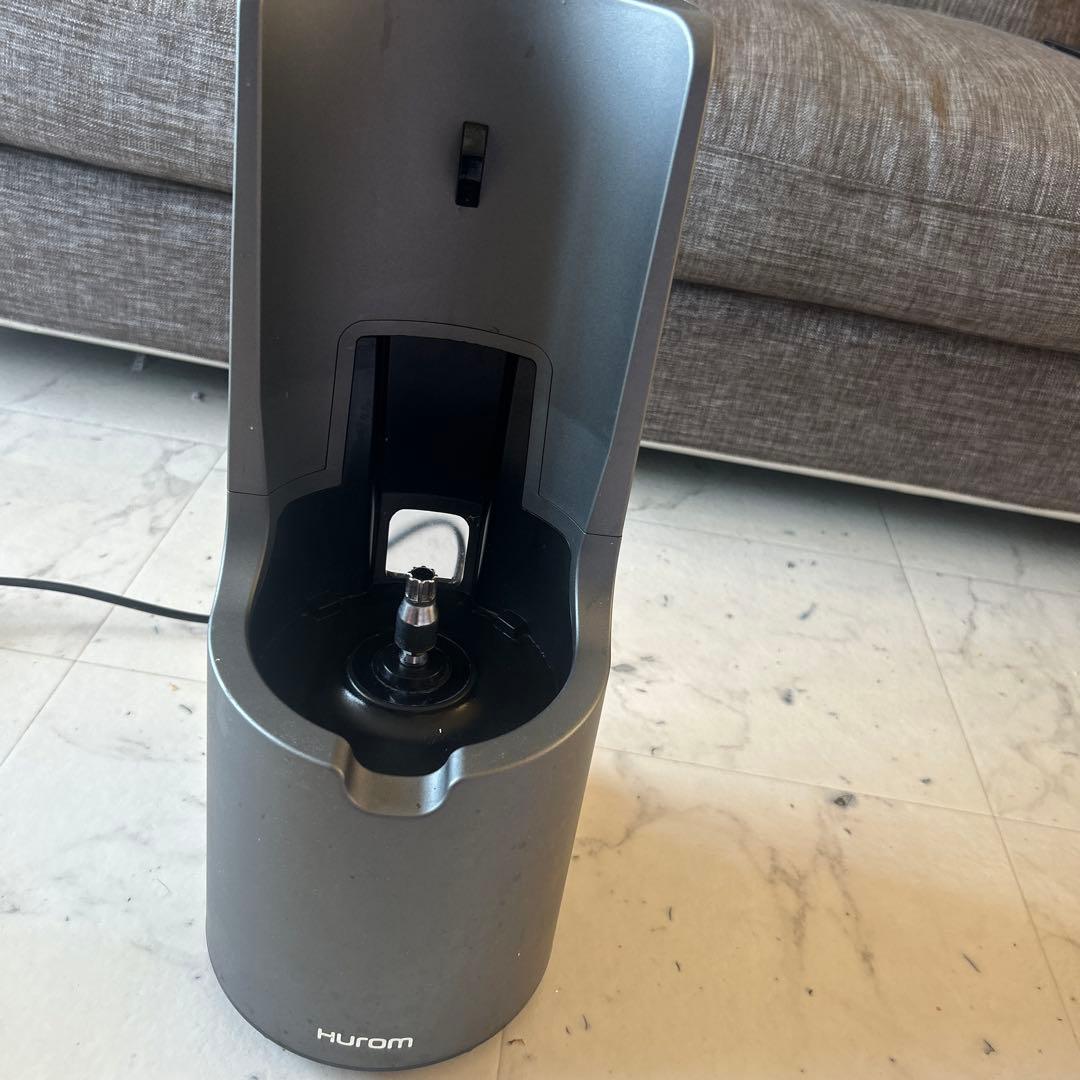 Hurom ジュースメーカー グレー