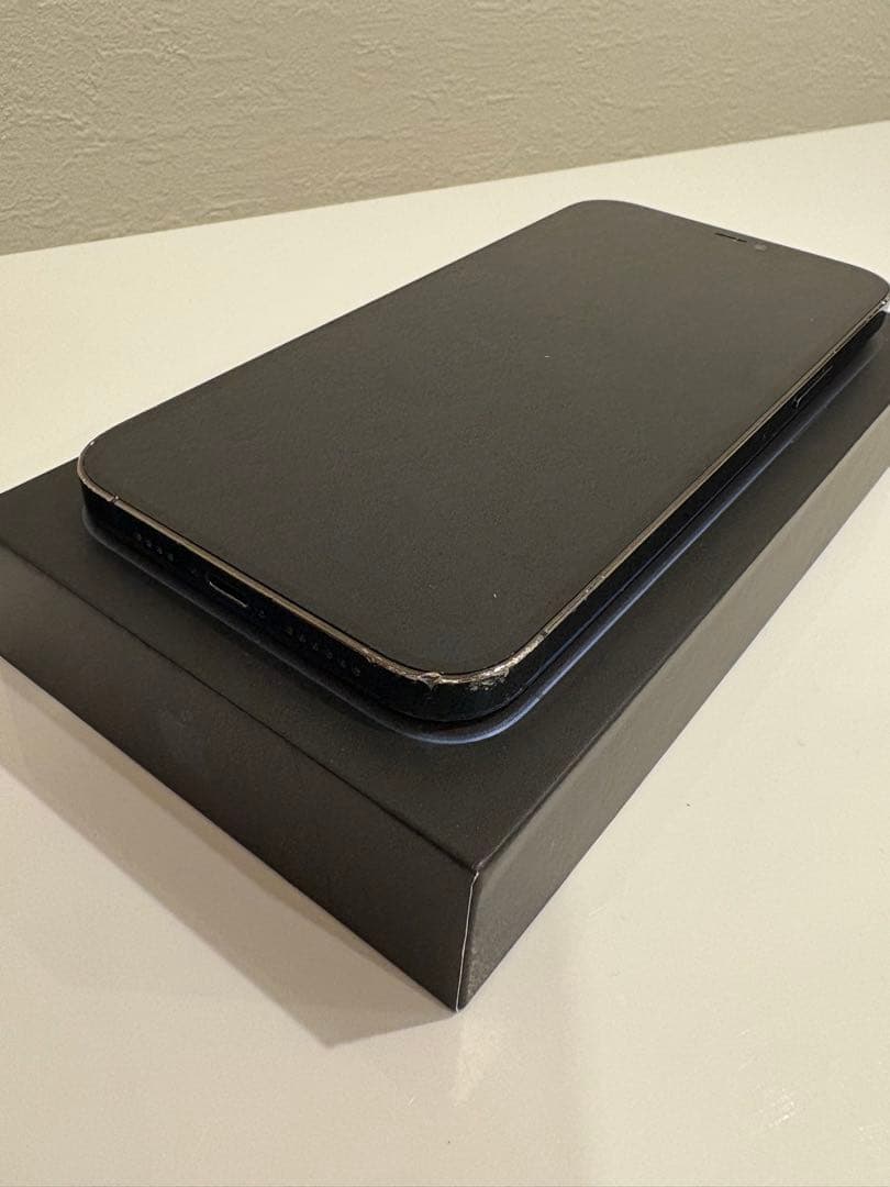 iPhone12 Pro Max 本体