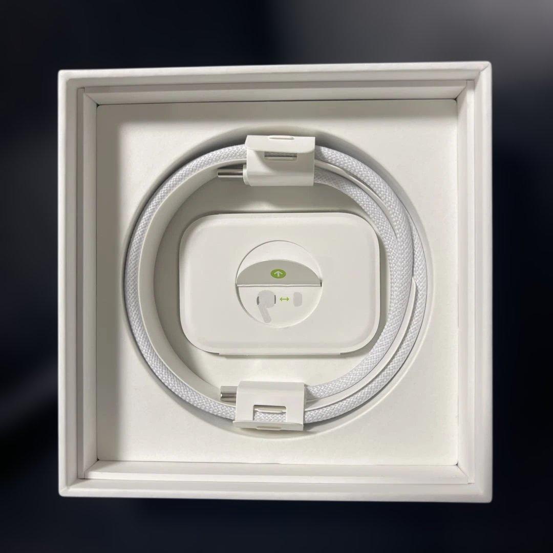 AirPods Pro (第2世代) MagSafe充電 MTJV3J/A