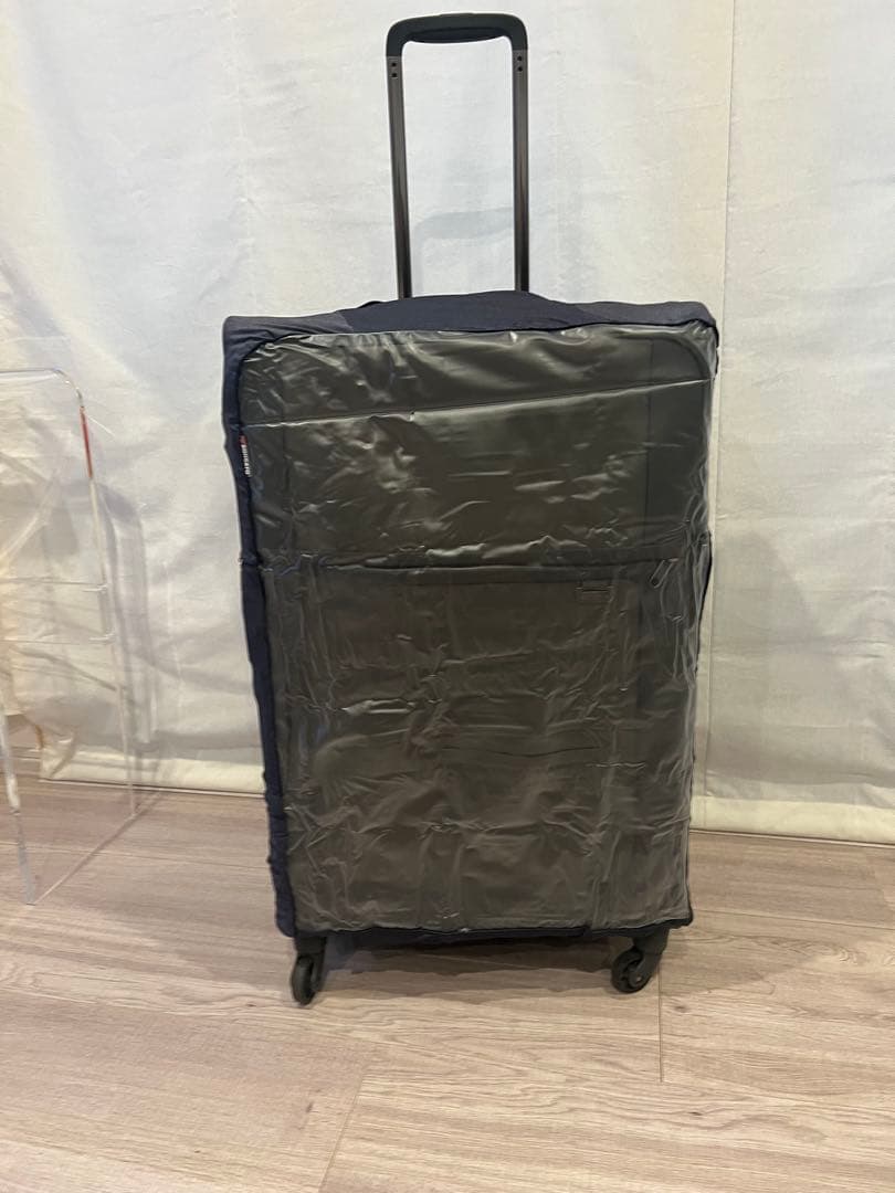 TMTokyo サムソナイト、軽量ソフトケース、グレー、４輪、2.8kg