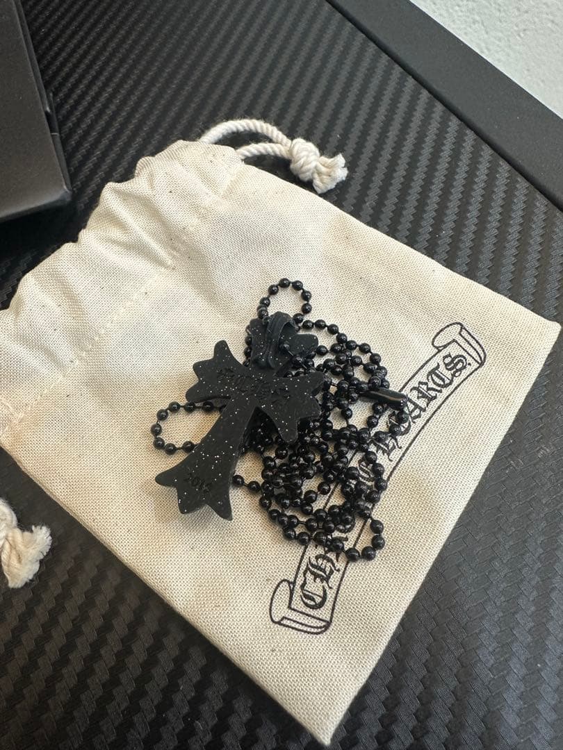 【新作・新品】CHROME HEARTS ラバークロス ネックレス ブラックラメ
