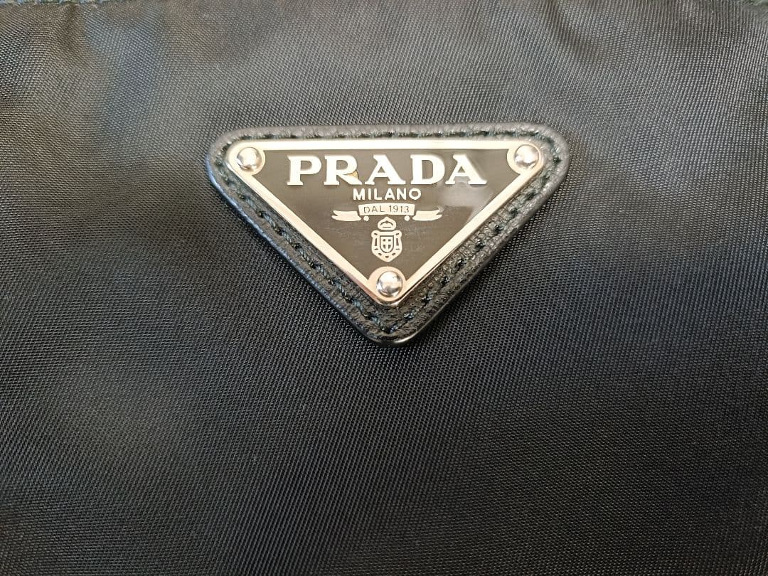 PRADA ブラック トートバッグ
