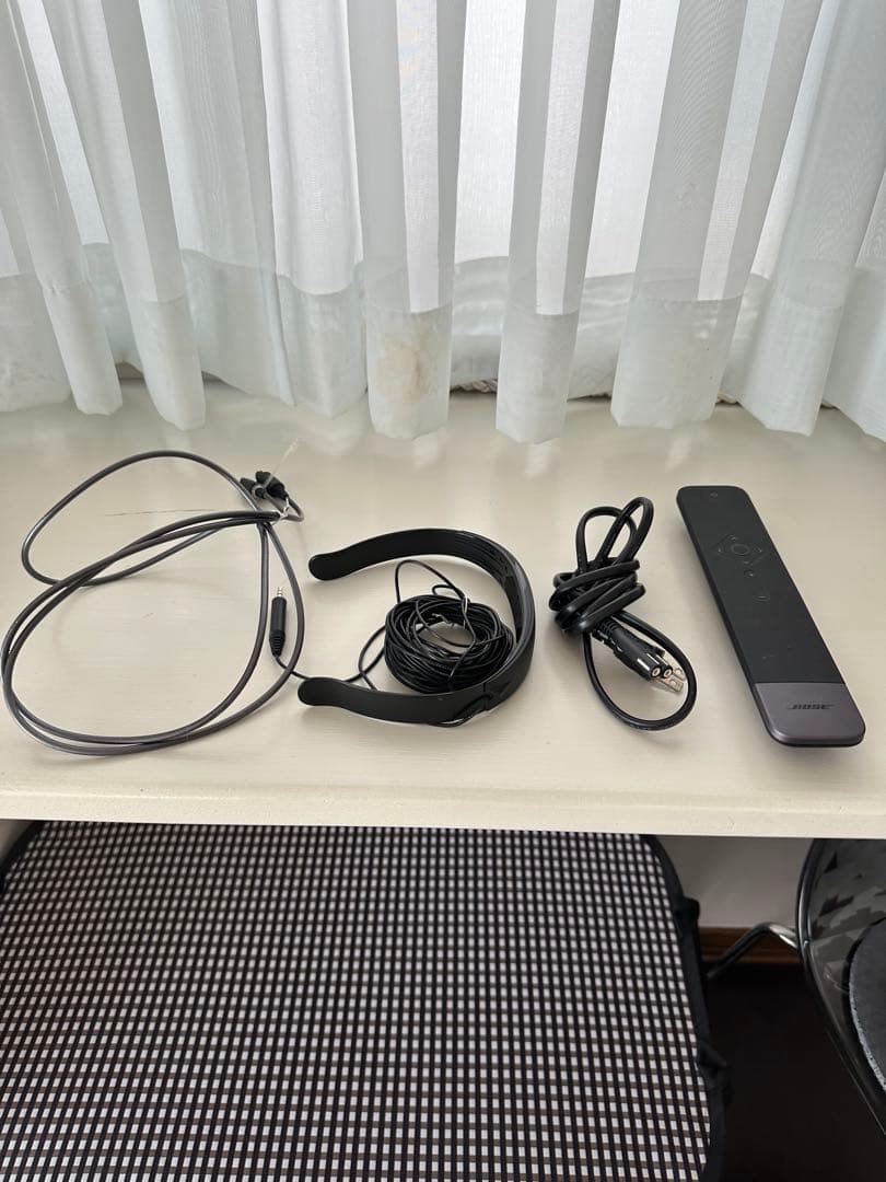 Bose 700 サウンドバー（ユニバーサルリモコン付き）美品・動作良好