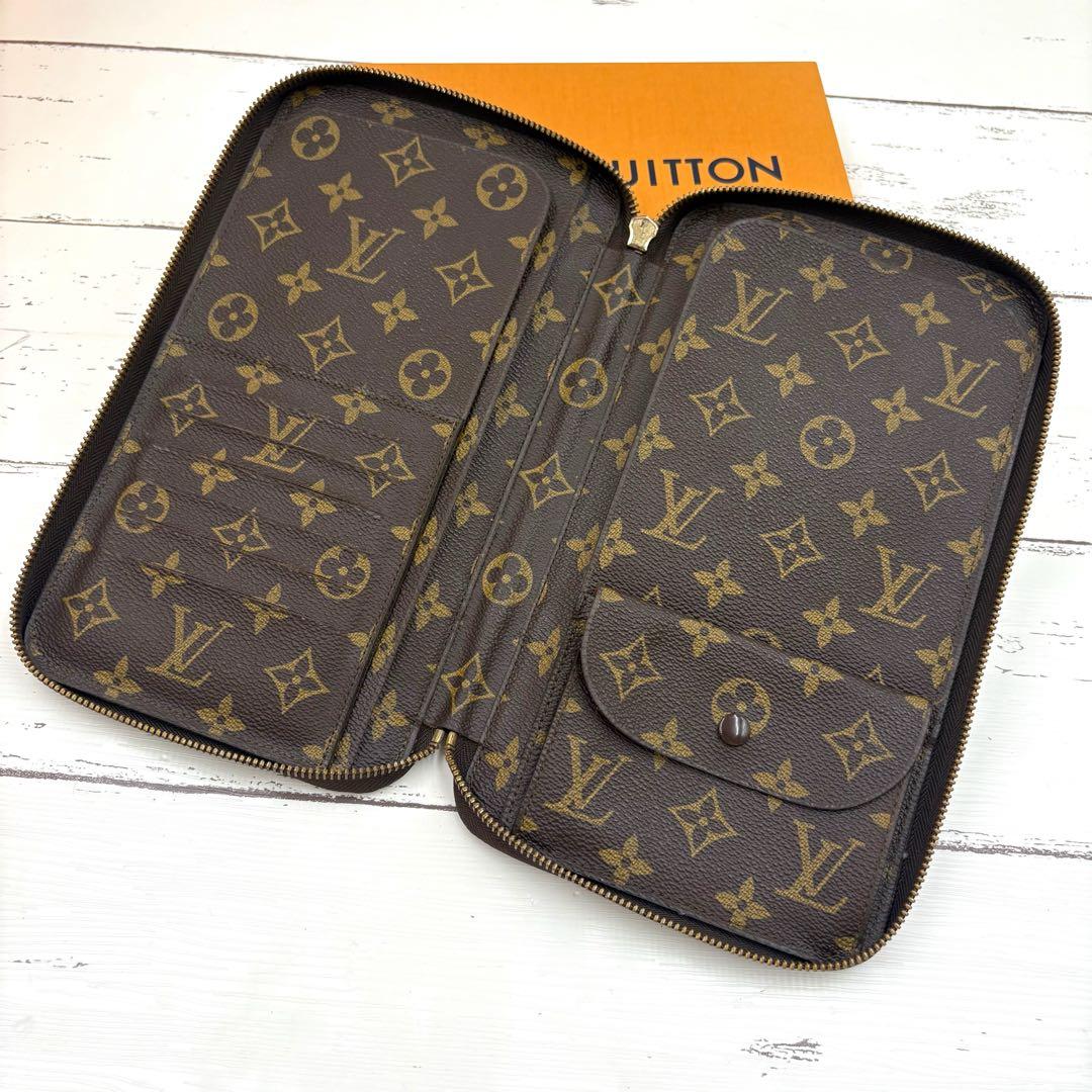 【美品】ルイヴィトン ポッシュ エスカパド モノグラム トラベルケース 長財布