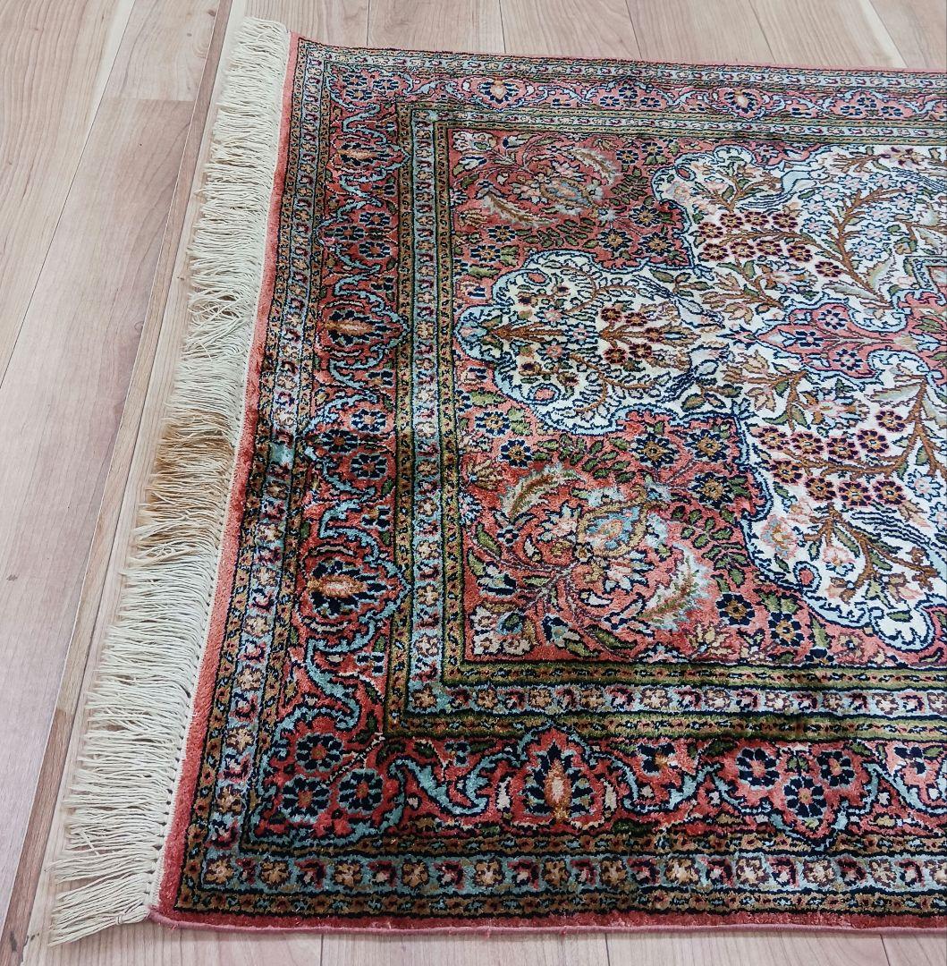 Y3203 インド カシミールシルク 絨毯 手織り 153×94㎝