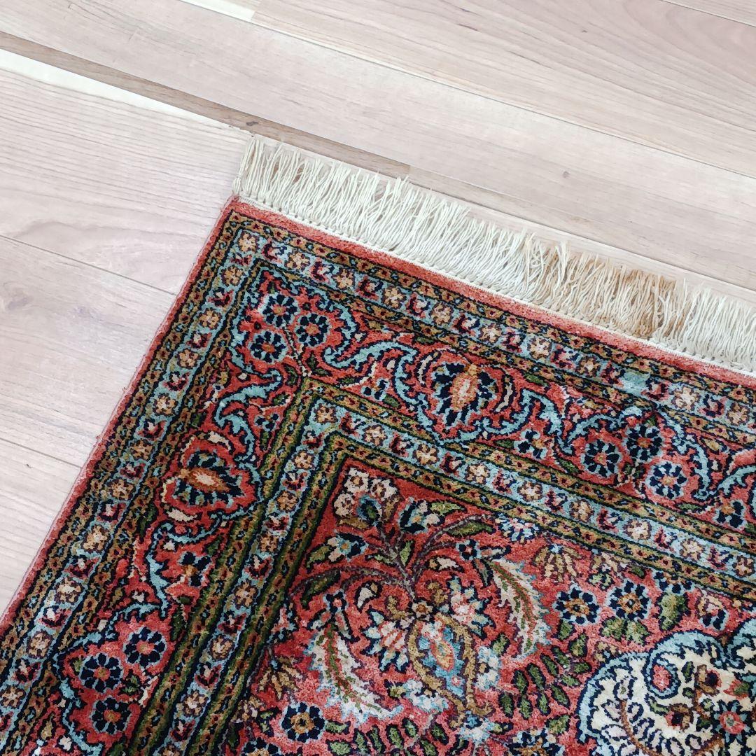 Y3203 インド カシミールシルク 絨毯 手織り 153×94㎝