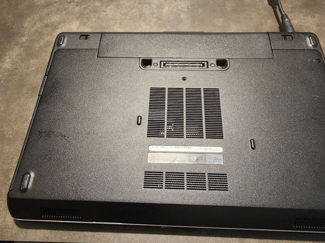 美品 win11pro メモリ8GB SSD120GB Core i5