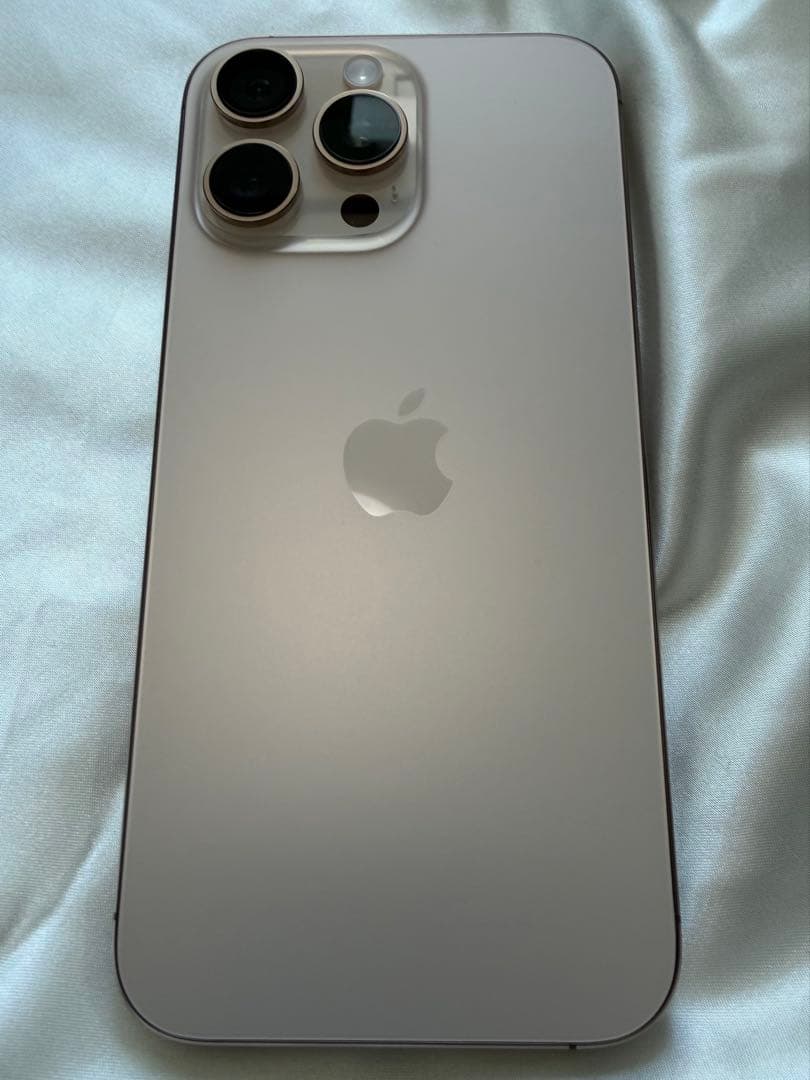 iPhone 16 Pro Max 256GB 美品 傷なし SIMフリー