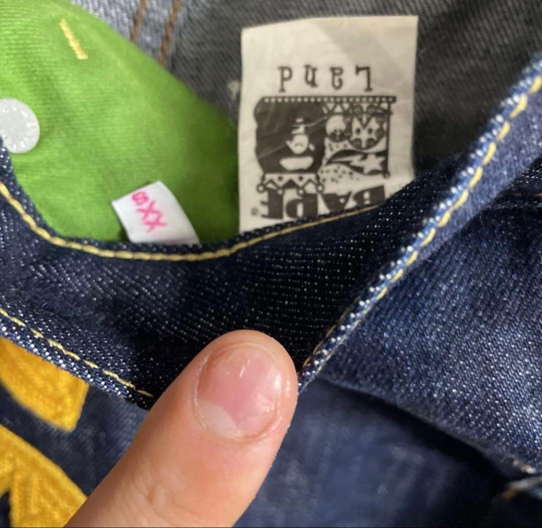 エイプ　シャーク　デニムパンツ