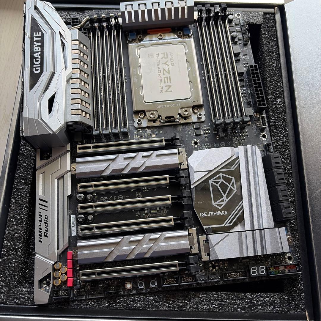 グラフィックボード・グラボ・ビデオカード GIGABYTE X399 DESIGNARE EX + AMD 1920x
