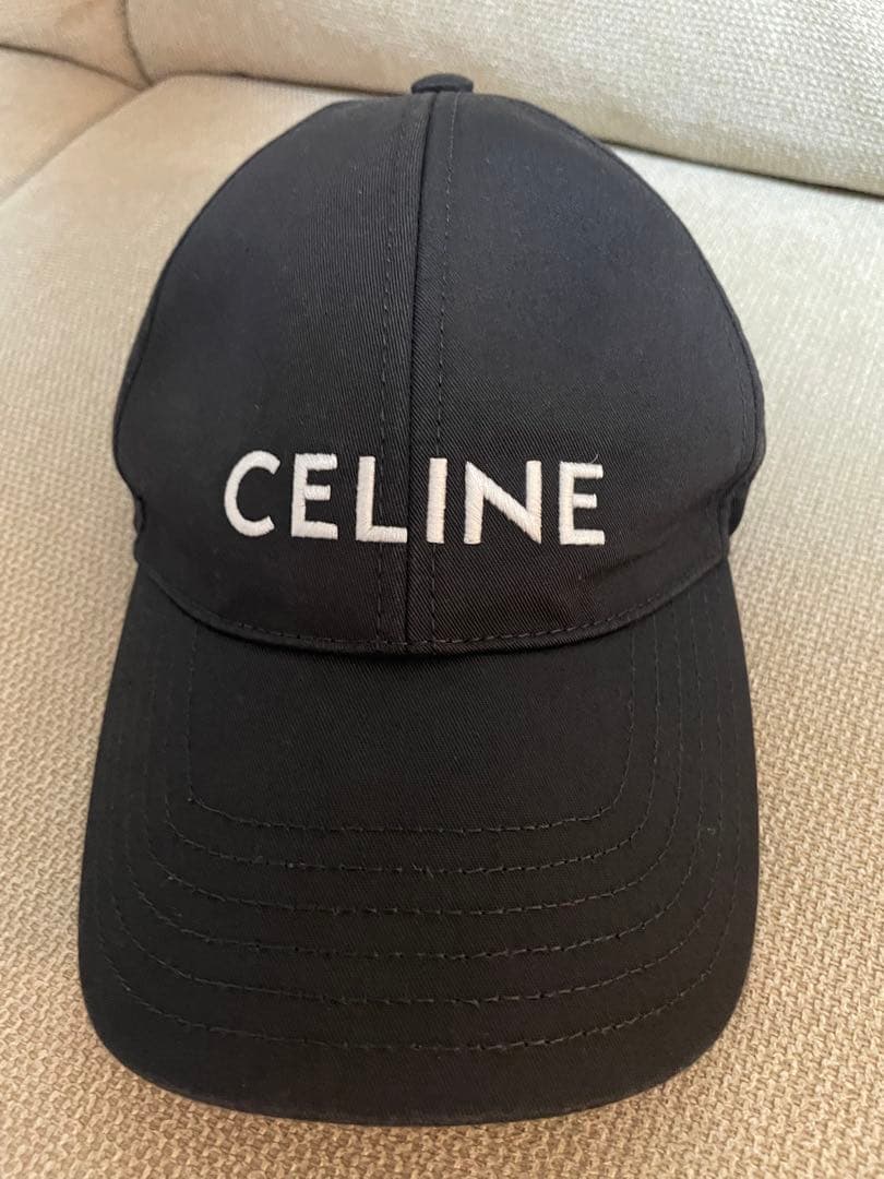 CELINE ブラックキャップ Sサイズ