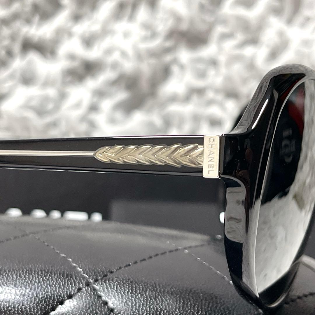 未使用品✨CHANEL ブラック サングラス ケース付き