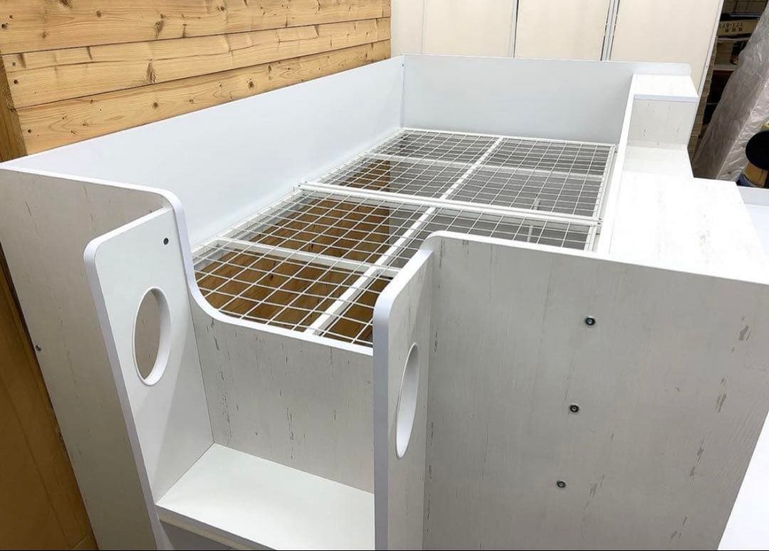 シングルベッド　ホワイトデスク 収納付き　子供