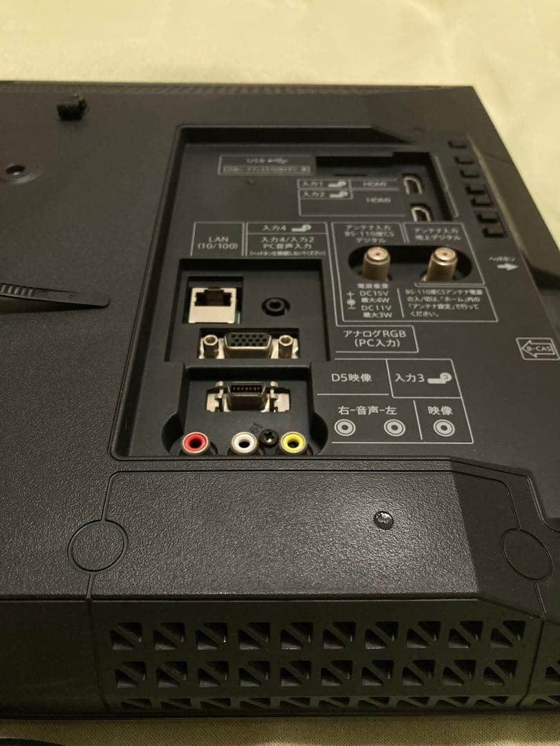 【美品】 AQUOS 24インチ　液晶テレビ (純正リモコン・ケーブル付き)