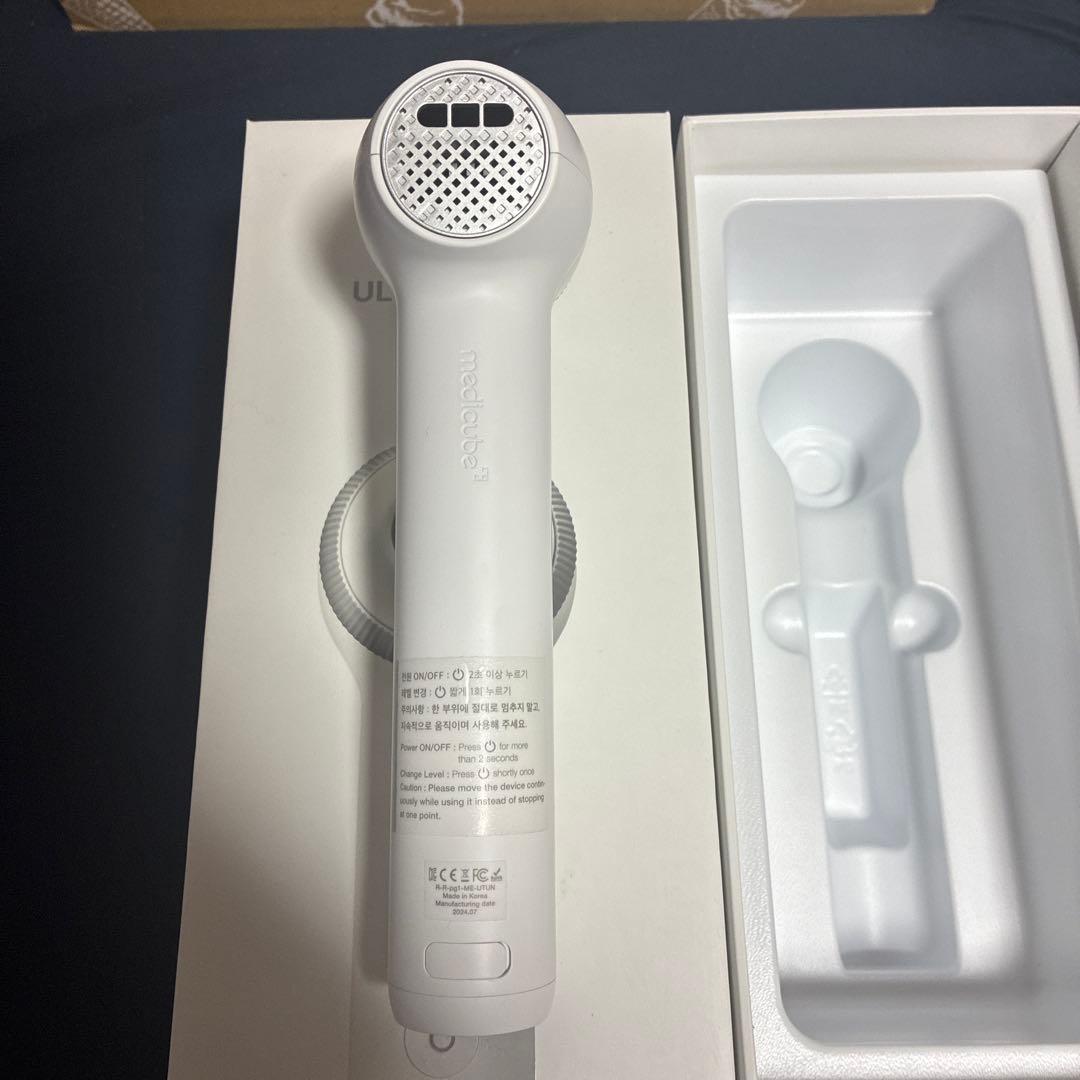 【オマケ付き】AGE-R ULTRA TUNE 40.68 美顔器