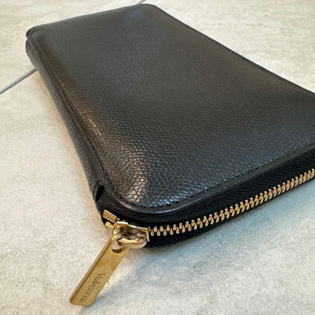 Valextra ブラック　黒 長財布