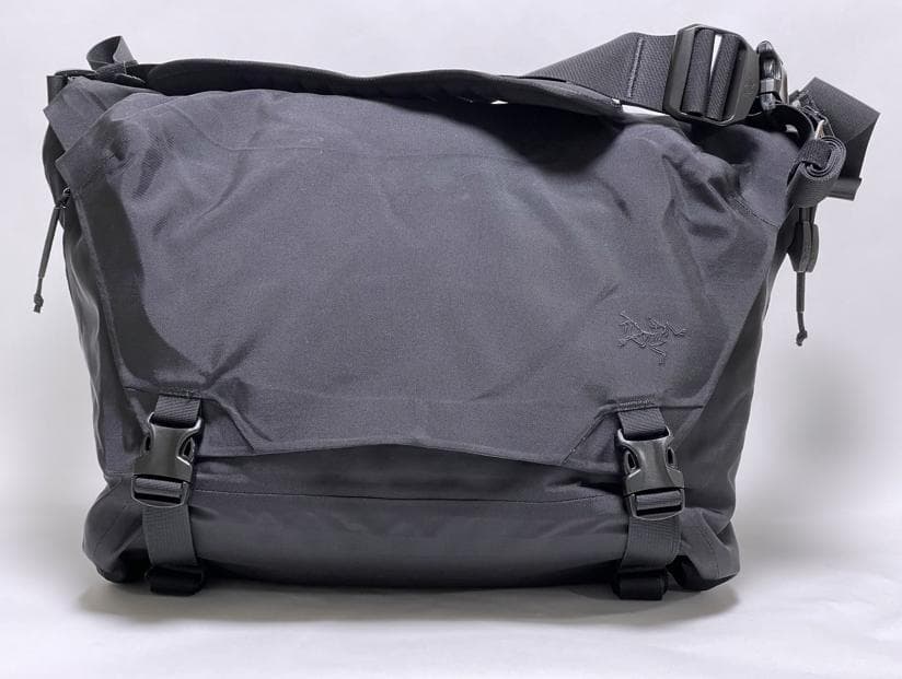 アークテリクス　Arc'teryx leaf COURIER BAG 15