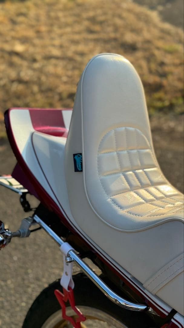 cb400n シート　ホーク3 オオカワシート　チョビ三　即日発送