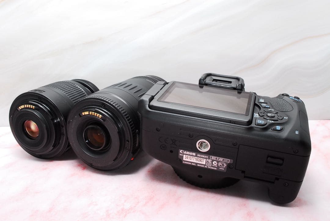 画面反転可能❣️Canon Kiss X5★手ぶれ補正★超望遠レンズ付き