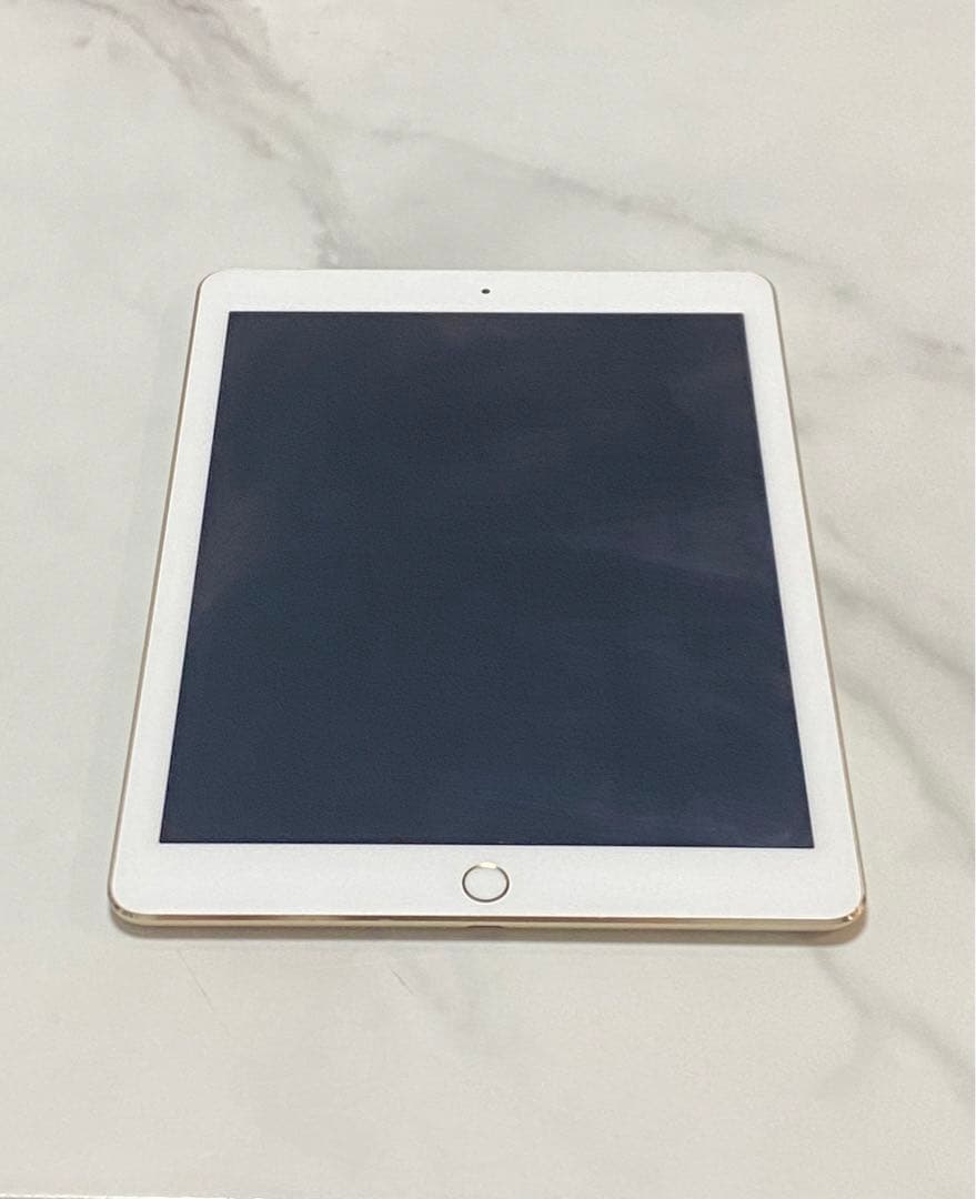 iPad Air2 Wi-Fi + cellular セルラーモデル 16gb