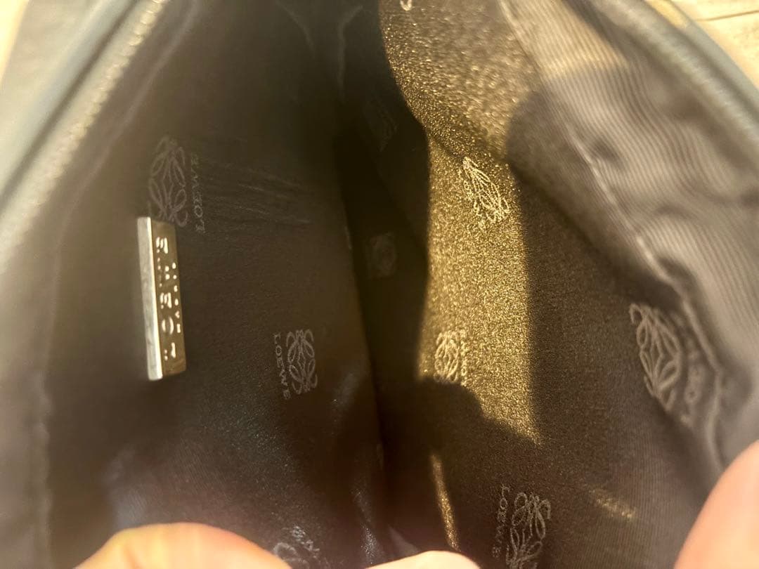 LOEWE ロエベ レザーショルダーバッグ 正規品 GILT購入