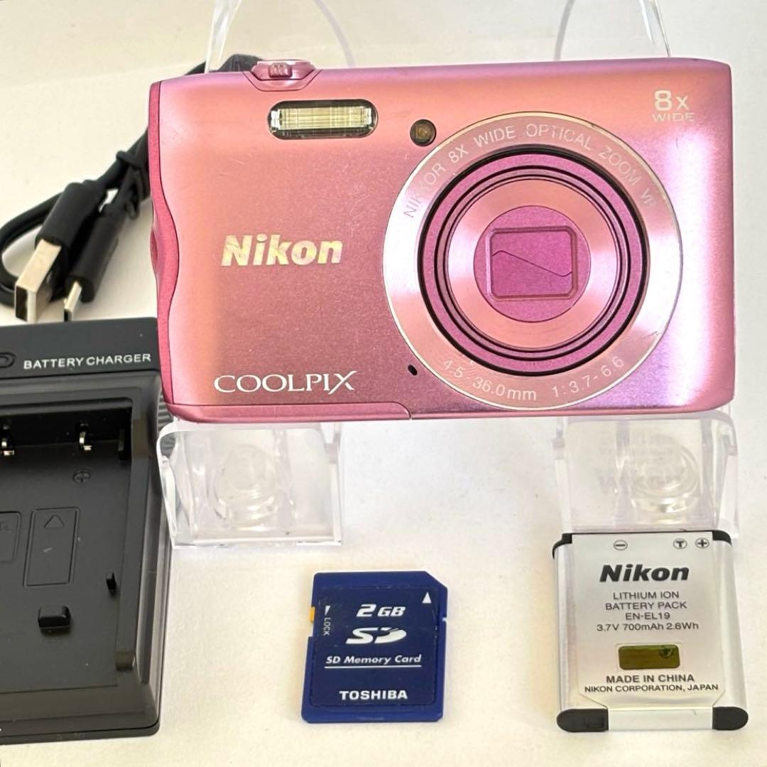Nikon coolpix A300 ニコン　デジカメ　SDカード付【2GB】
