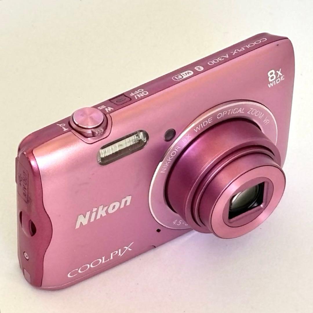 Nikon coolpix A300 ニコン　デジカメ　SDカード付【2GB】