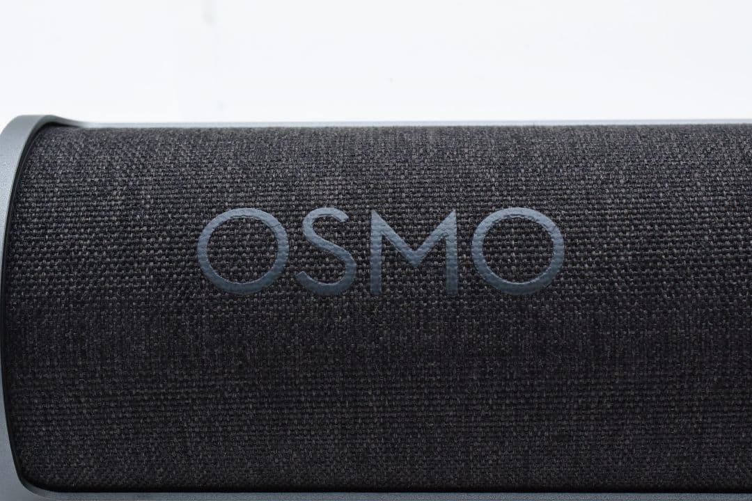 DJI OSMO POCKET　ディージェイアイ　オズモポケット　ジンバルカメラ