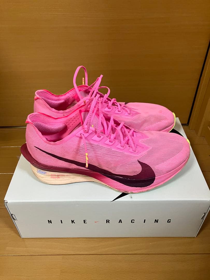 Nike ヴェイパーフライ4 ピンク27.5(ウィメンズ)