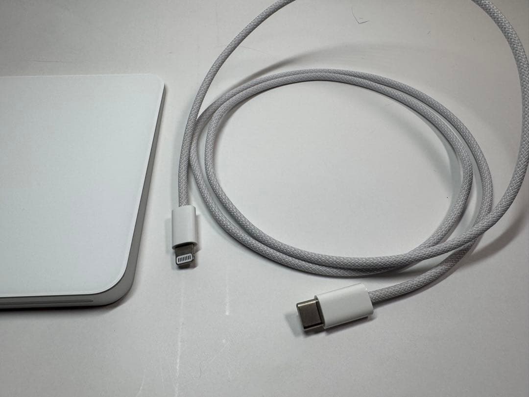 MK2D3ZA/A Magic Trackpad マジックトラックパッド