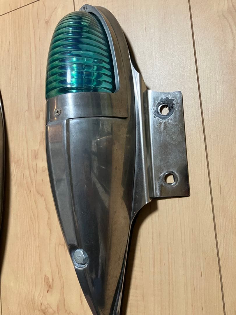 ナマズランプ　ステー付き