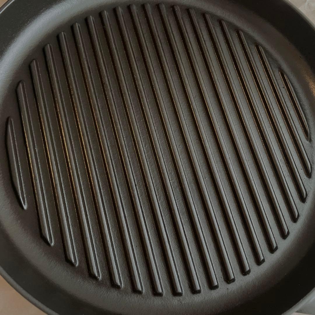 staub ストウブ ピュアグリル 26cm 蓋付き