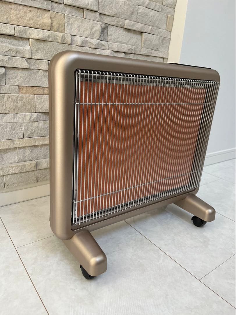 電気ヒーター Mina