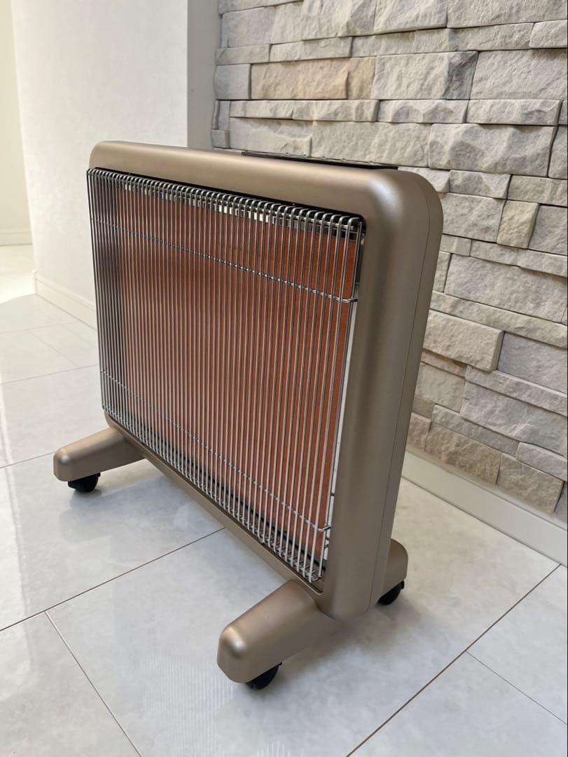 電気ヒーター Mina