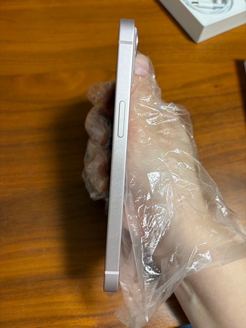 iPhone13 256G ピンク　SIMフリー　アクティベーションロック解除