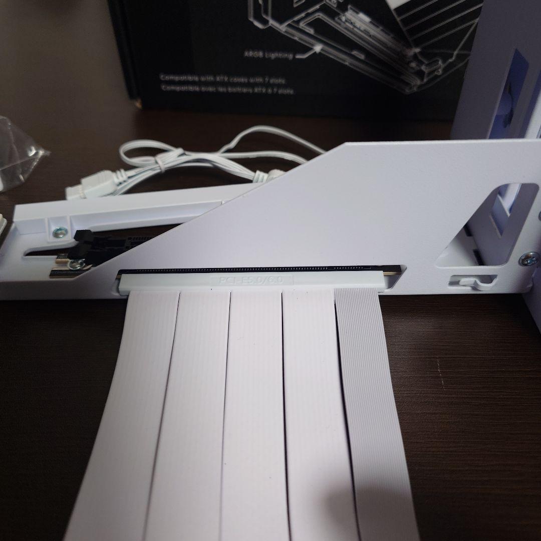 その他 LIAN-LI GEN5 Vertical GPU KIT