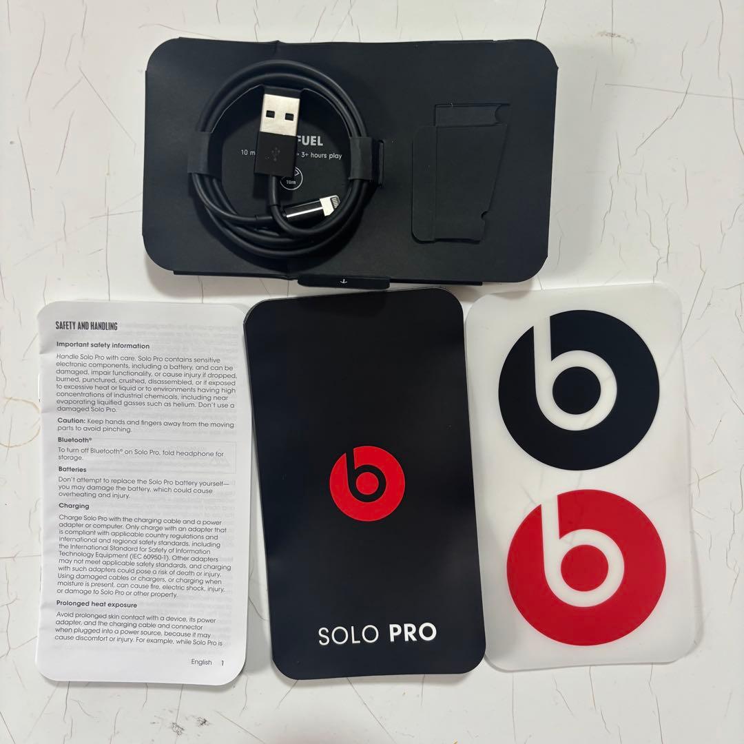 Beats soloproワイヤレスヘッドホン グレー