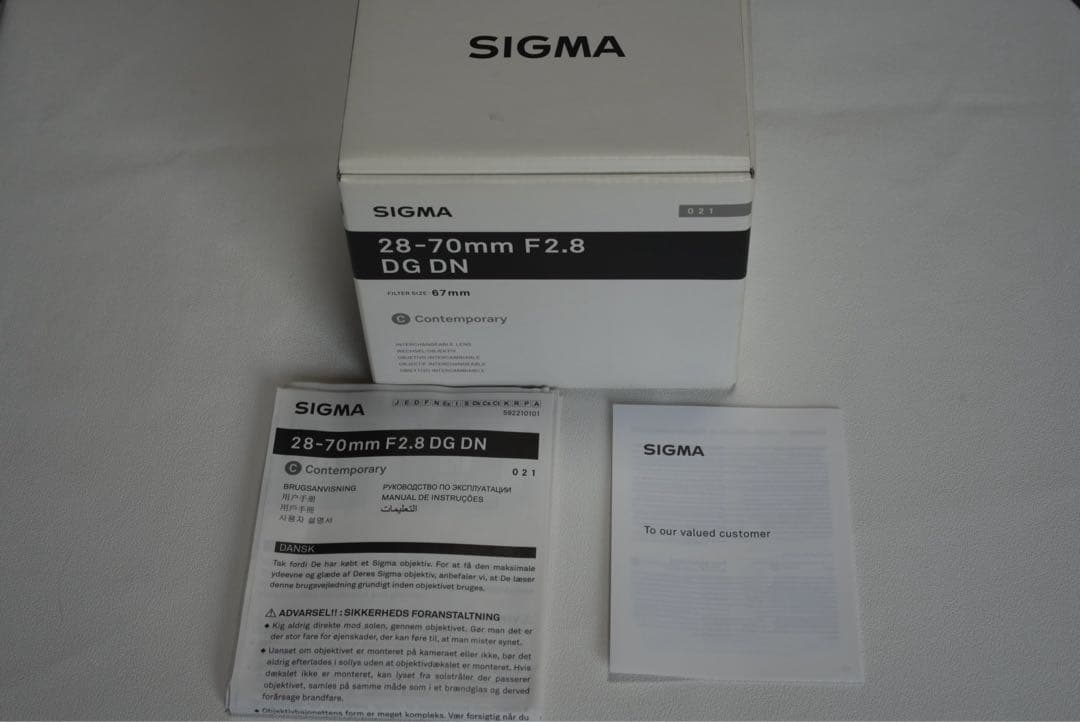 SIGMA 28-70mm F2.8 DG DN サイズ : α Eマウント