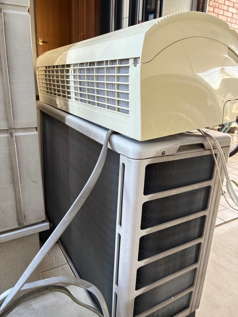 引き取り限定　エアコン