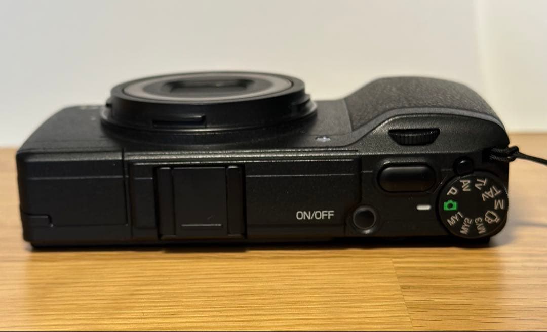 【RICOH GR II】｜フラッシュ不良｜現状品　シャッター回数1638回