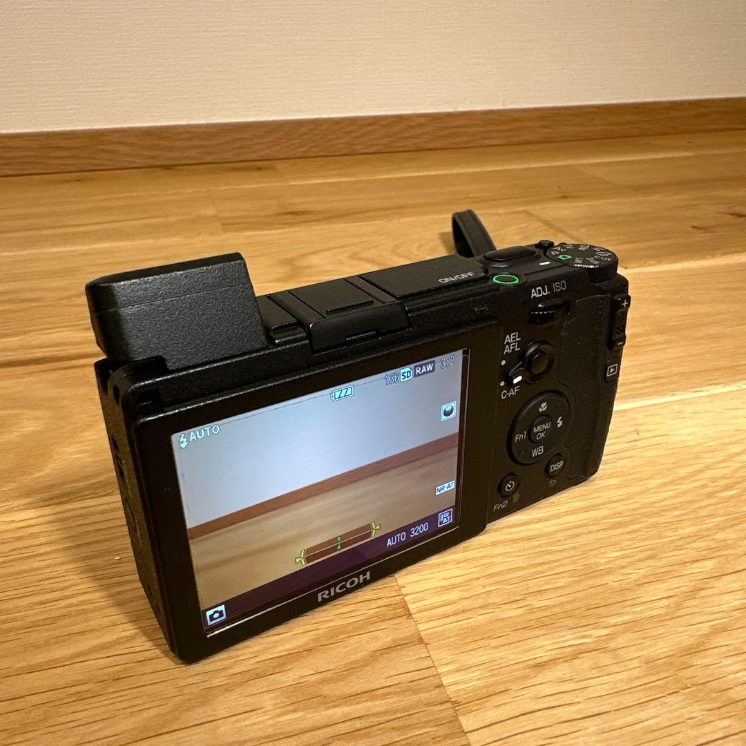 【RICOH GR II】｜フラッシュ不良｜現状品　シャッター回数1638回