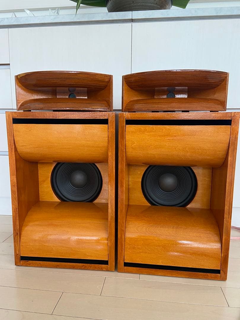 ウッドホーン搭載フロントロードホーンスピーカー
