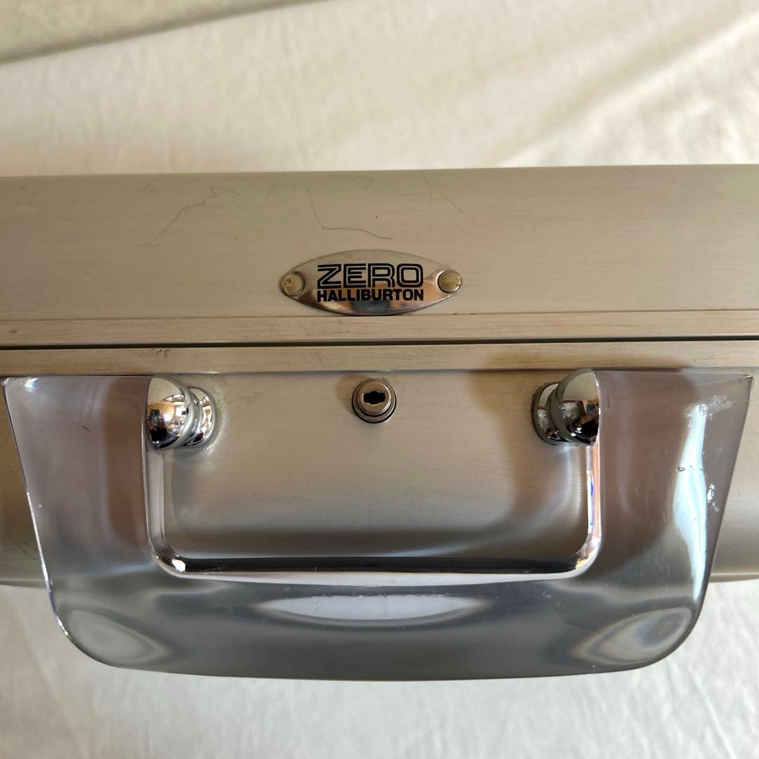 ⭐︎美品⭐︎ ゼロハリバートンミニアタッシュケース　⭐︎カギ有り