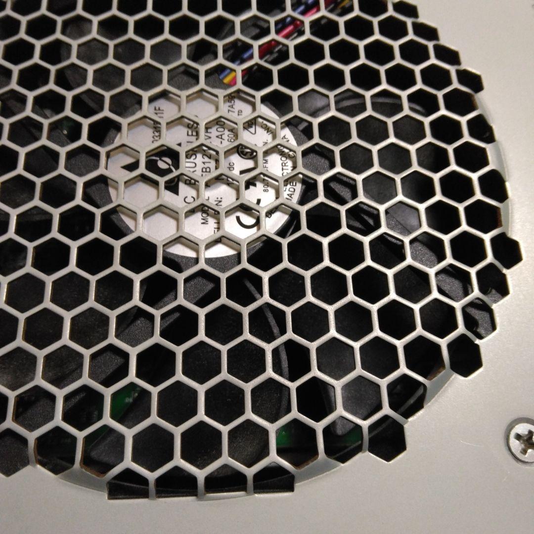 値下げ中、 RN42400、メモリー4GB増量、LANケーブル添付