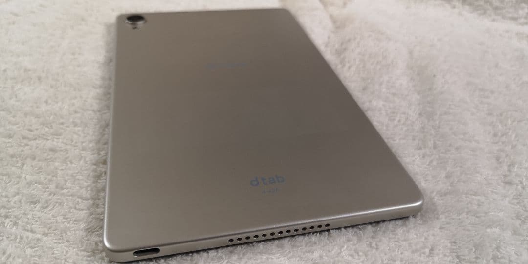 ドコモタブレット d-42A SIMロック解除コード有 2 863